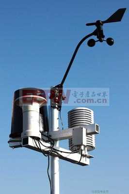 电子罗盘在自动气象站上的应用与综合电路设计